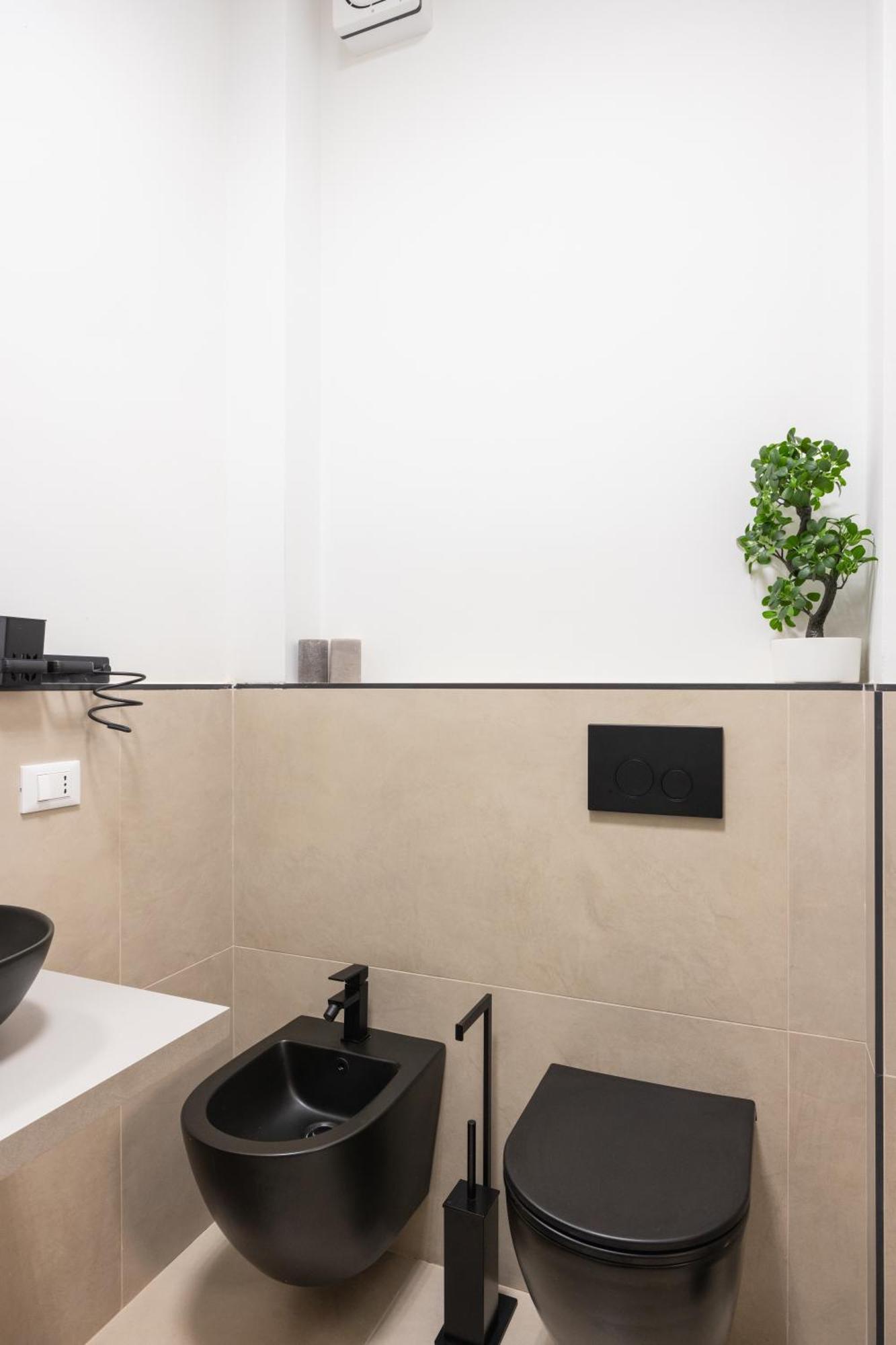 Luxury Station Suite โบโลญญา ภายนอก รูปภาพ