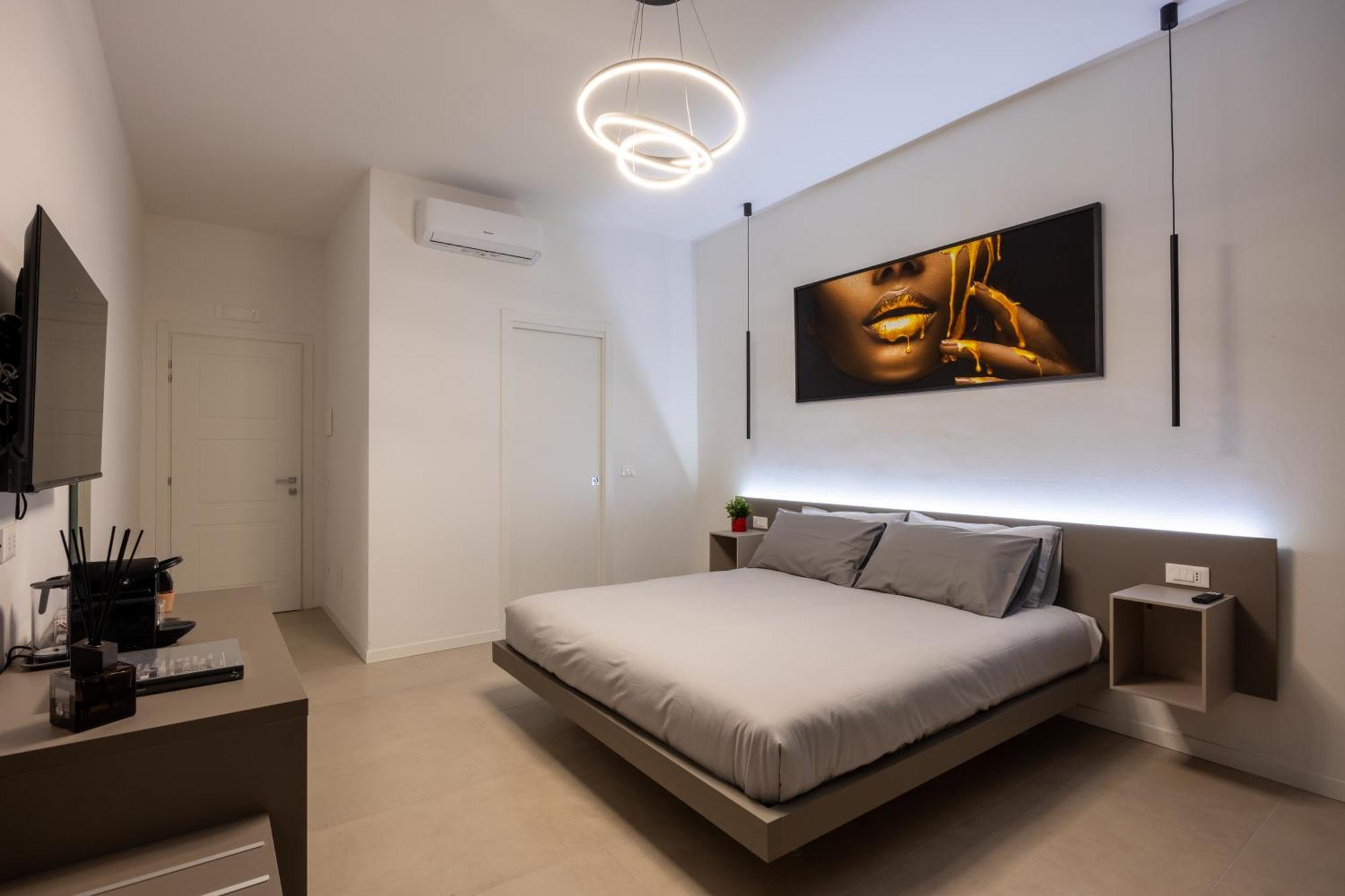 Luxury Station Suite โบโลญญา ภายนอก รูปภาพ